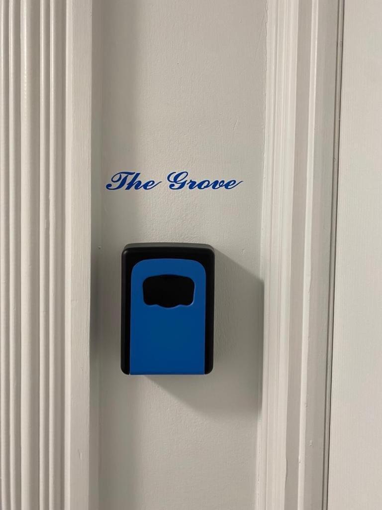 Appartamento The Grove King Bed Wi-Fi Ev Charger Cheltenham Esterno foto